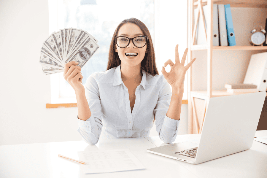how to make money with canva